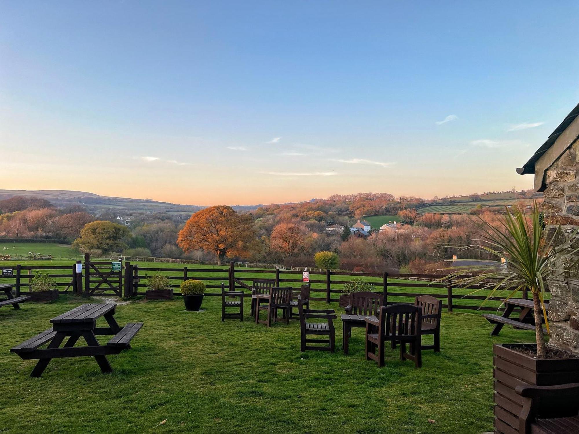 Marytavy The Mary Tavy Inn מראה חיצוני תמונה