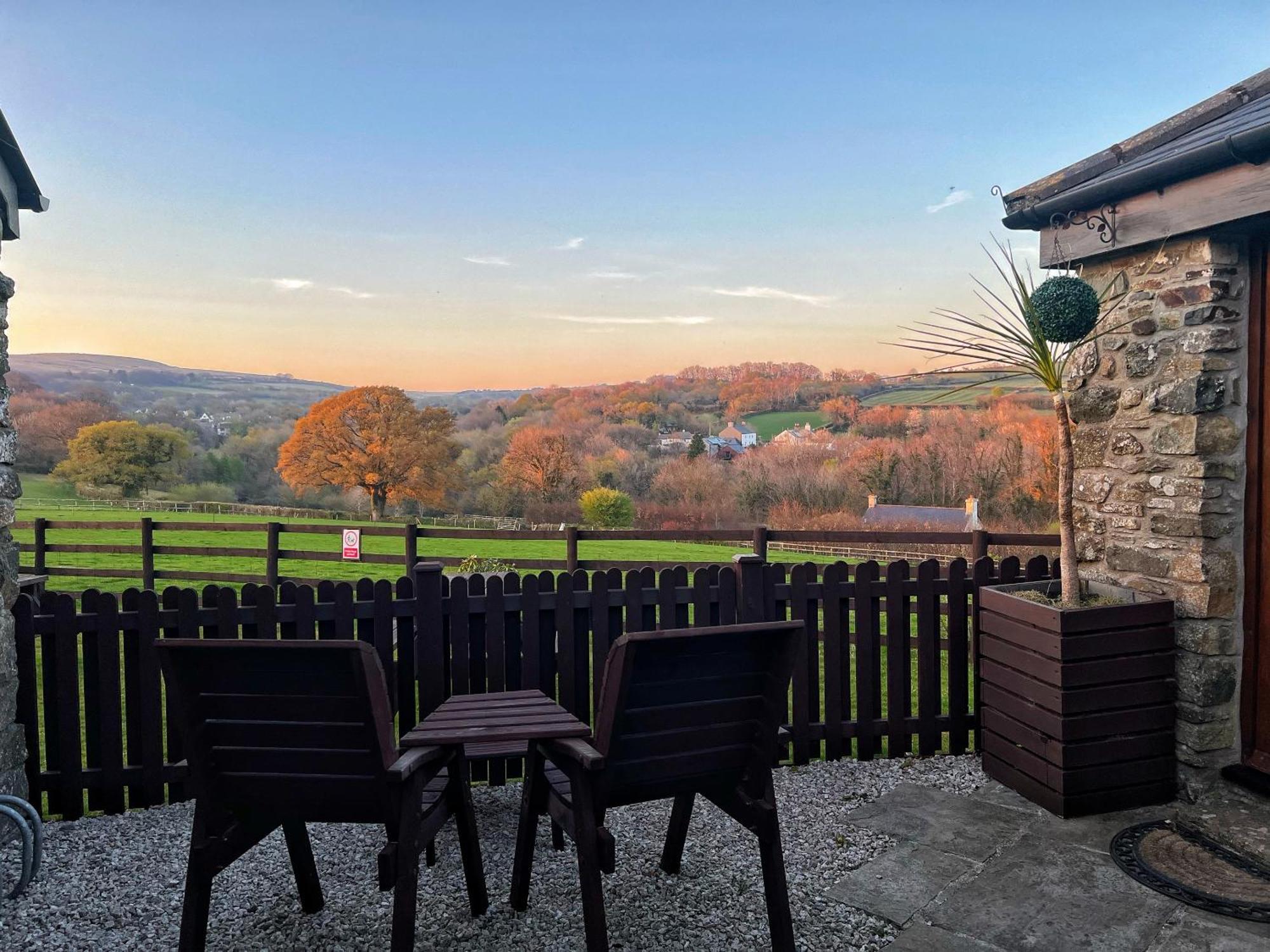Marytavy The Mary Tavy Inn מראה חיצוני תמונה